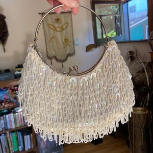 Stunning vintage beaded 1960s purse